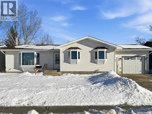 8913 Bowers DRIVE  North Battleford, SK S9A 3C1