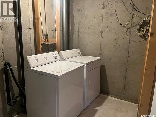 110 103 Rutherford Crescent, Saskatoon, SK - Indoor Photo Showing Laundry Room