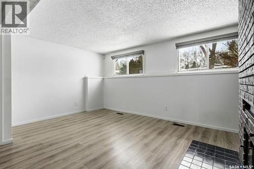 15 Rutley Street, Regina, SK - Indoor Photo Showing Other Room