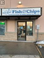 2 - 14 WELLINGTON STREET E  Aurora, ON L4G 1H5