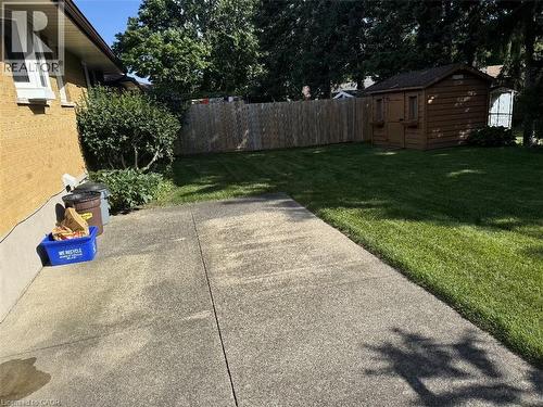 23 Elkington Drive, Kitchener, ON - Outdoor