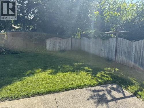 23 Elkington Drive, Kitchener, ON - Outdoor