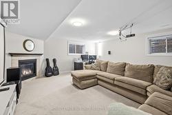 Fully finished basement with big windows - 