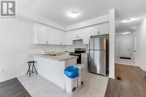 138 Winters Way, Shelburne, ON - Indoor Photo Showing Kitchen With Stainless Steel Kitchen With Double Sink