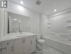 Upstairs Main Bath - 