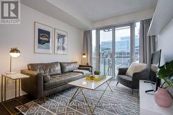 519 - 560 FRONT STREET W  Toronto, ON M5V 1C1