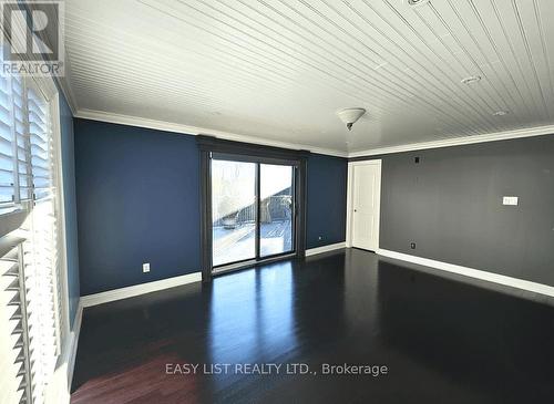 48 Mill Run Gate, Uxbridge, ON - Indoor Photo Showing Other Room