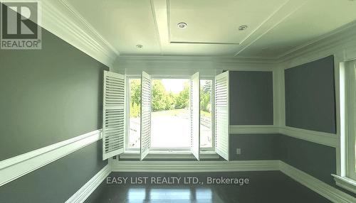 48 Mill Run Gate, Uxbridge, ON - Indoor Photo Showing Other Room