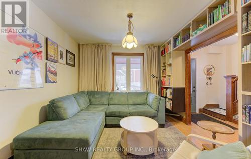 257 Guelph Street, Kitchener, ON - Indoor Photo Showing Living Room