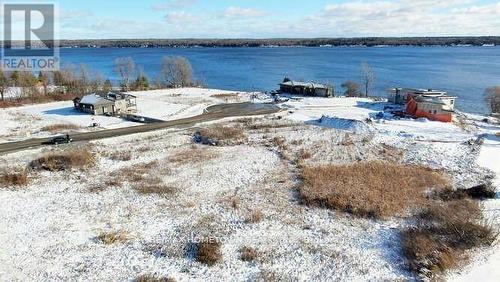 2 Shoreside Way, Augusta, ON 