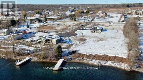 2 Shoreside Way, Augusta, ON 