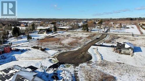 2 Shoreside Way, Augusta, ON 