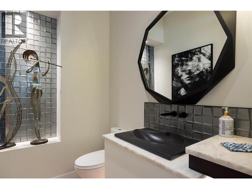 5650 The Edge Place Unit# 111, Kelowna, BC - Indoor Photo Showing Other Room