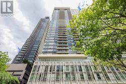 2105 - 77 MUTUAL STREET  Toronto, ON M5B 0B9