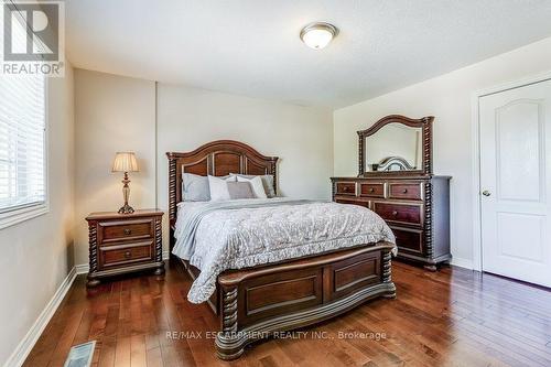 4134 Medland Drive, Burlington, ON - Indoor Photo Showing Bedroom