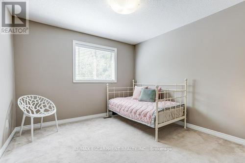 4134 Medland Drive, Burlington, ON - Indoor Photo Showing Bedroom