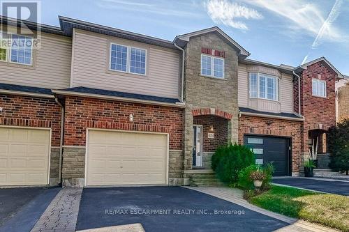 4134 Medland Drive, Burlington, ON - Outdoor