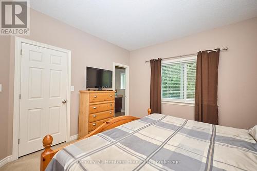3257 Grove Avenue, Fort Erie (Ridgeway), ON - Indoor Photo Showing Bathroom