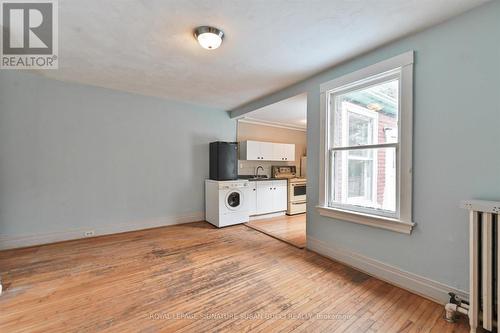 9 Everett Crescent, Toronto, ON - Indoor