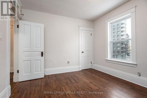 94 Scott Street, Kitchener, ON - Indoor Photo Showing Other Room