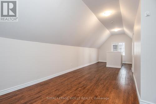 94 Scott Street, Kitchener, ON - Indoor Photo Showing Other Room