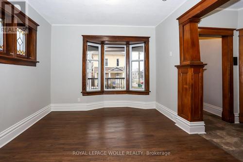 94 Scott Street, Kitchener, ON - Indoor Photo Showing Other Room