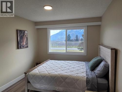 2546 Upper Bench Road, Keremeos, BC - Indoor Photo Showing Bedroom