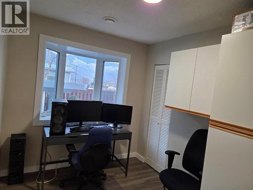 2546 Upper Bench Road, Keremeos, BC - Indoor Photo Showing Office