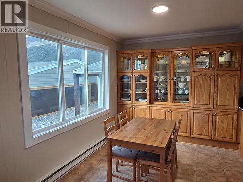 2546 Upper Bench Road, Keremeos, BC - Indoor