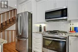 Natural gas stove & microwave hood fan - 