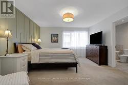 Another gorgeous custom wall treatment - 