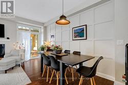 Love the custom wall treatment! - 