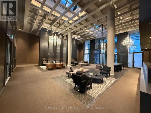 3312 - 8 Interchange Way, Vaughan, ON - Indoor Photo Showing Other Room