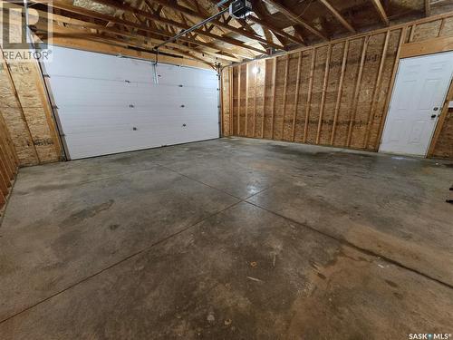 403 Gordon Road, Saskatoon, SK - Indoor Photo Showing Garage