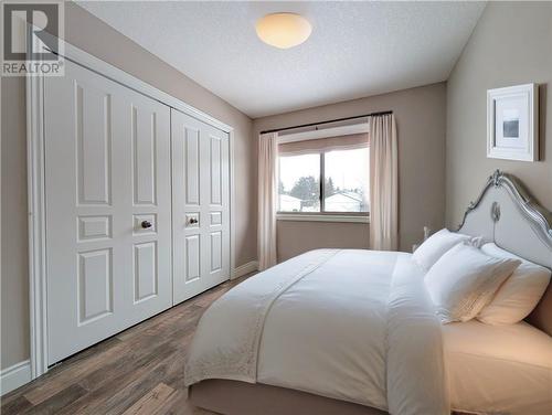 156 Eclipse Crescent, Greater Sudbury, ON - Indoor Photo Showing Bedroom