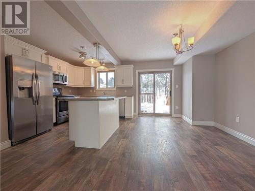 156 Eclipse Crescent, Greater Sudbury, ON - Indoor Photo Showing Kitchen