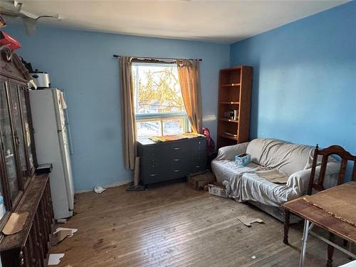 433 Burrows Ave, Winnipeg, MB 