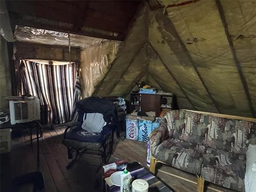 433 Burrows Ave, Winnipeg, MB 