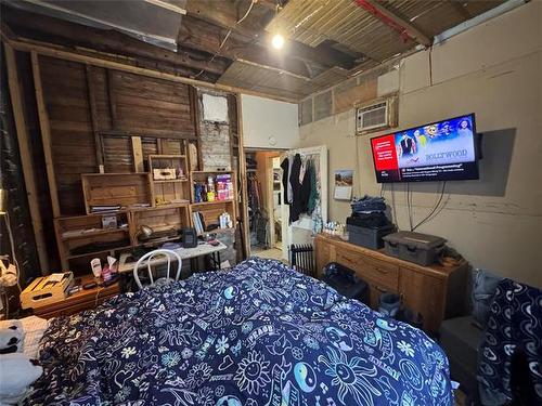 433 Burrows Ave, Winnipeg, MB 