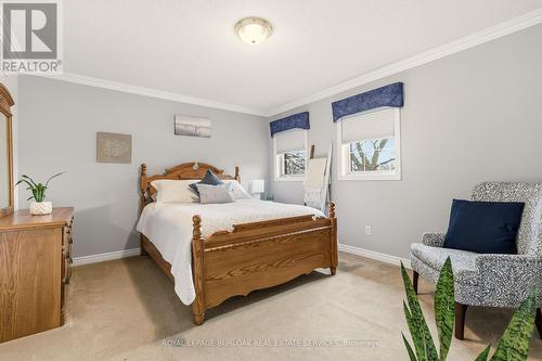 5205 Brada Crescent, Burlington, ON - Indoor Photo Showing Bedroom
