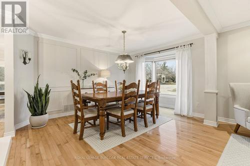 5205 Brada Crescent, Burlington, ON - Indoor Photo Showing Dining Room