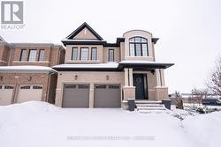 58 BOUNDARY BOULEVARD  Whitchurch-Stouffville, ON L4A 4W2
