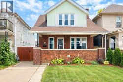 909 PELISSIER  Windsor, ON N9A 4L6