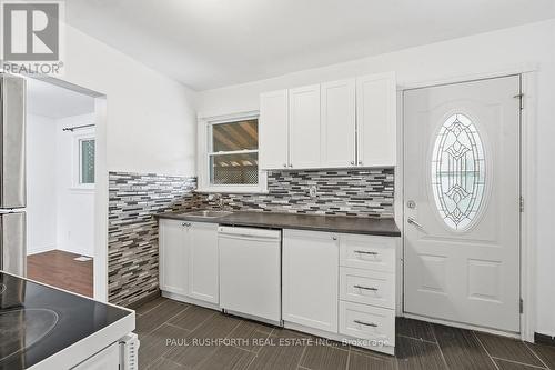 Kitchen - 646 Borthwick Avenue, Ottawa, ON - Indoor Photo Showing Kitchen With Double Sink