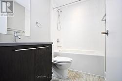 4pc Main  Bathroom - 