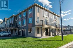 258 ELSIE MACGILL WALK  Ottawa, ON K2K 1X7