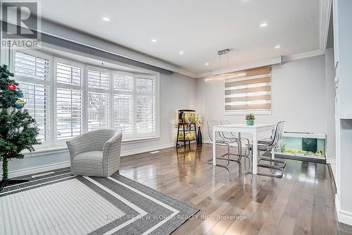 47 Manorglen Crescent, Toronto, ON - Indoor Photo Showing Other Room