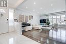 47 Manorglen Crescent, Toronto, ON  - Indoor Photo Showing Living Room 