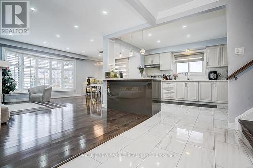 47 Manorglen Crescent, Toronto, ON - Indoor Photo Showing Kitchen With Upgraded Kitchen