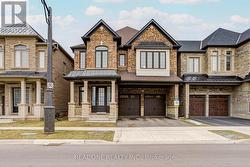 2440 EDWARD LEAVER TRAIL  Oakville, ON L6M 4G3